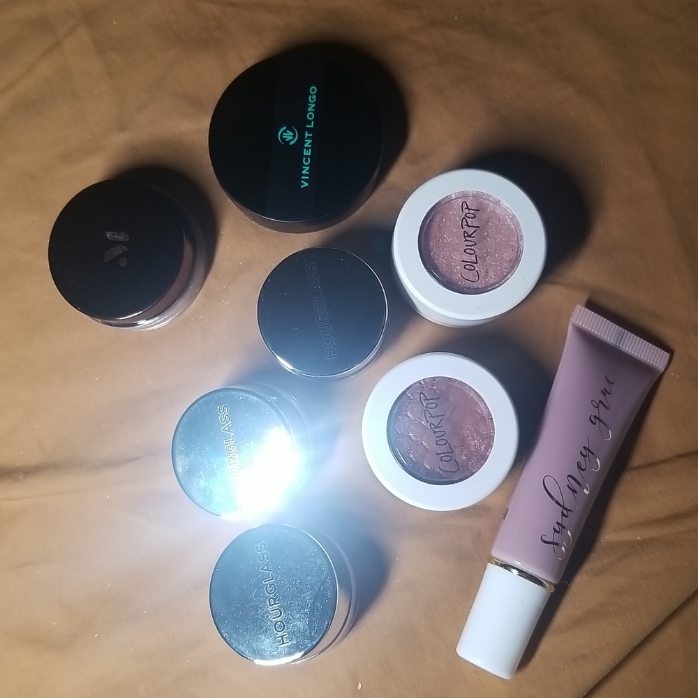 Single Eyeshadows